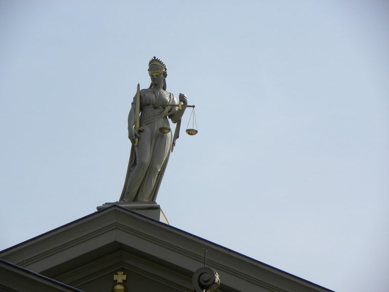 Comisia solicită României să notifice măsurile luate în privința recuperării creanțelor