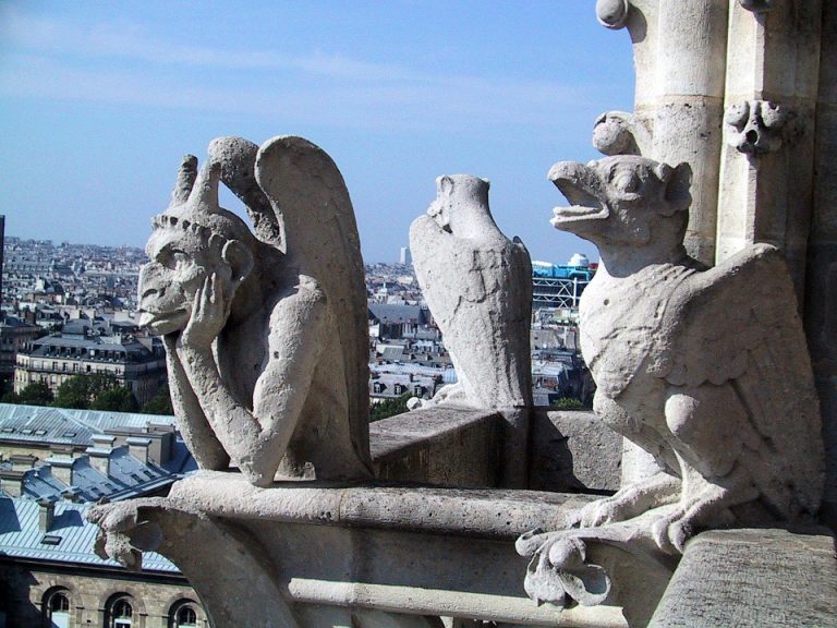 Restaurarea Catedralei Notre-Dame ar putea să nu fie terminată în cinci ani