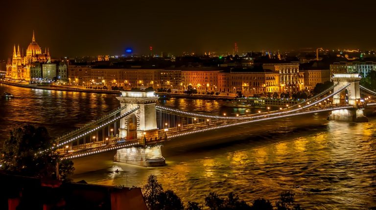 Rezultate parțiale: Partidul lui Orban pierde alegerile la primăria Budapestei