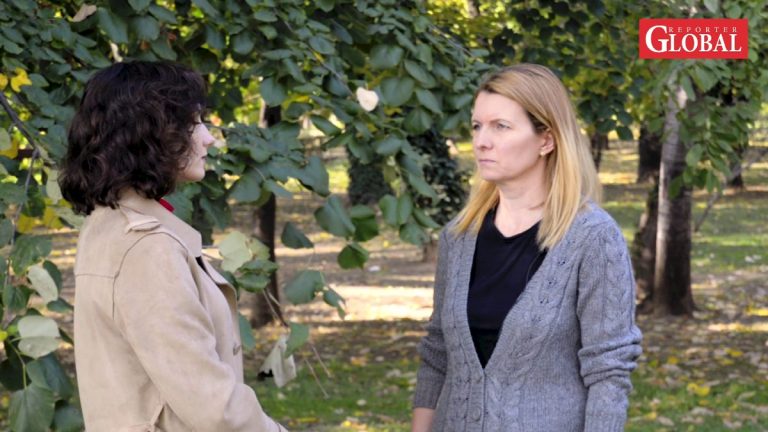 VIDEO COLECTIV Irina Chelba: „Nu pot să-i las pe Tatae și Alexandru aici, mai bine rămân și lupt“
