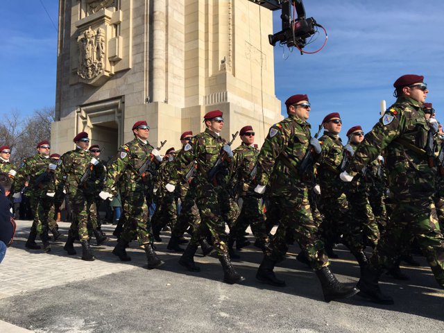 MApN: Aproape 4.000 de militari vor participa la Parada de 1 Decembrie de la București