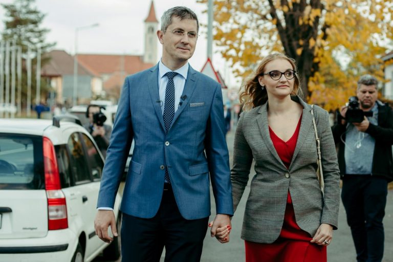 Soția lui Dan Barna, limbaj vulgar în dialog cu liderii de organizații