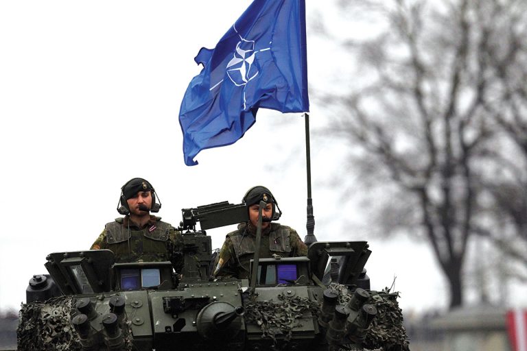 NATO își suspendă misiunea de instruire a forțelor irakiene după uciderea lui Soleimani