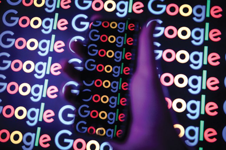Cum reușește Google să obțină bani de la poliția americană?