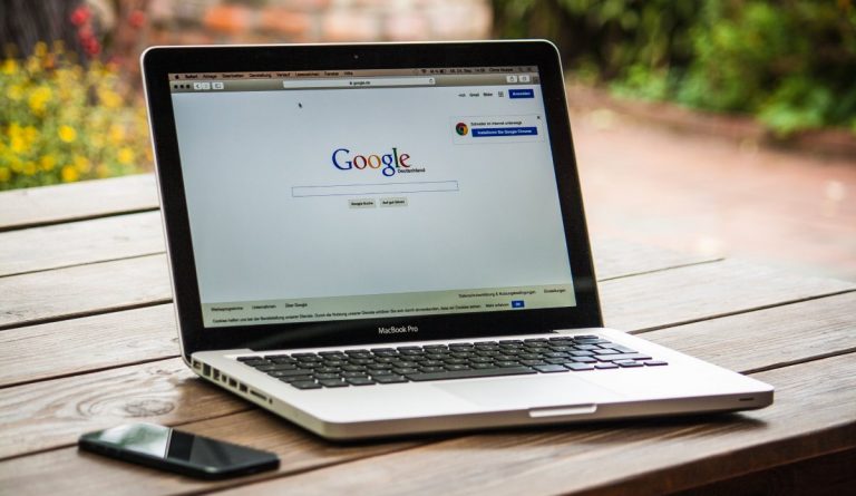 Google a eliminat 500 de extensii periculoase ale browser-ului Chrome
