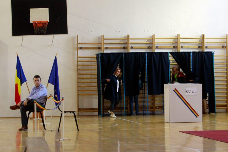 ALEGERI PREZIDENȚIALE 2019 Incidentele de la secțiile de votare. MAI: 28 posibile fapte de natură penală