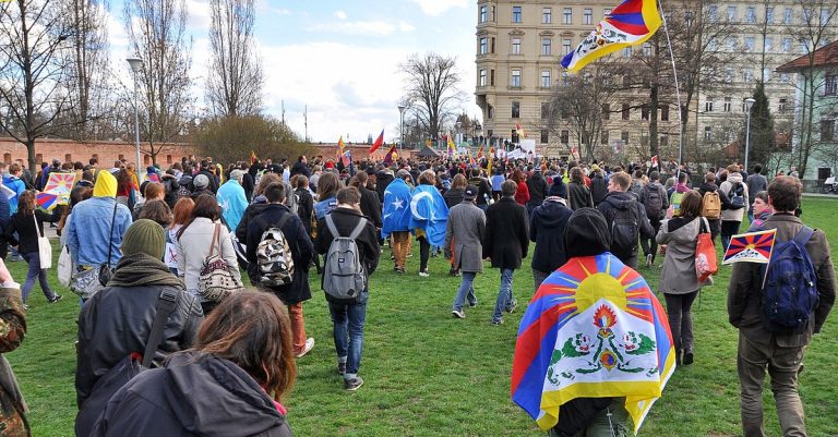 Camera Reprezentanților aprobă sancționarea unor oficiali chinezi în legătură cu situația uigurilor