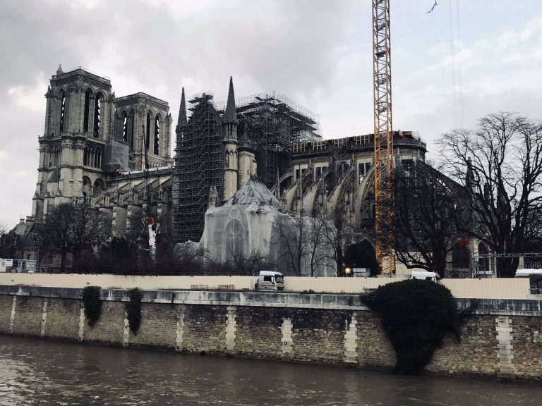 FOTO Restaurarea catedralei Notre Dame, în pericol. Cum arată edificiul la nouă luni de la incendiu
