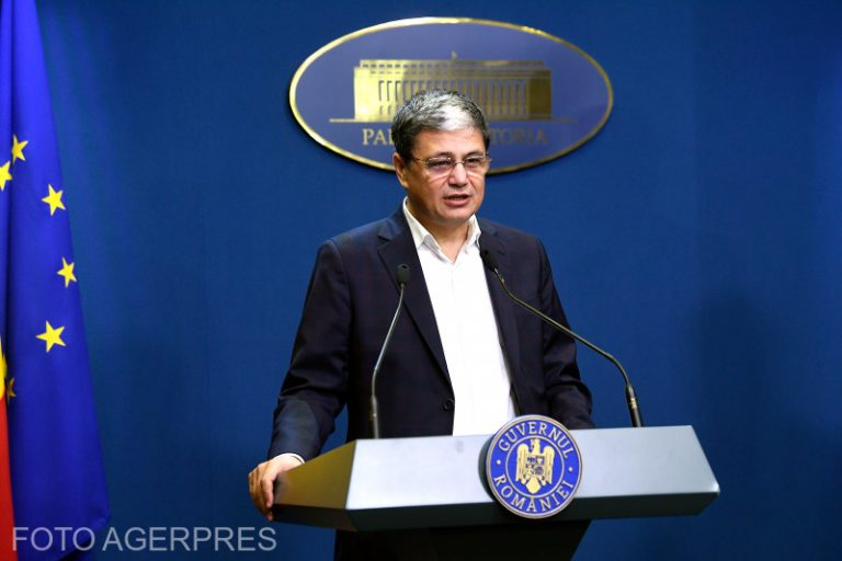 Ministrul Fondurilor Europene a semnat proiecte de canalizare de peste un miliard de euro