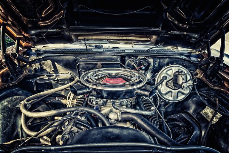 General Motors recheamă peste 900.000 de vehicule