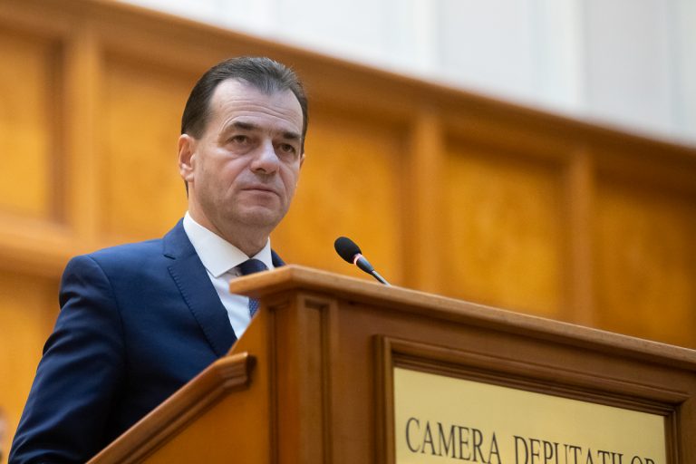 Guvernul Orban și-a asumat răspunderea pentru bugetul pe 2020