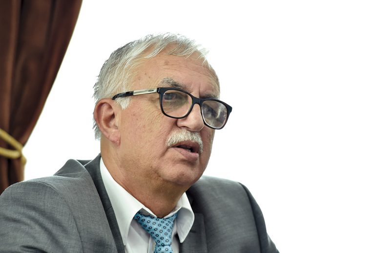 Zegrean, despre eliminarea pensiilor speciale: Nimeni nu citește Constituția? Toți au votat politic