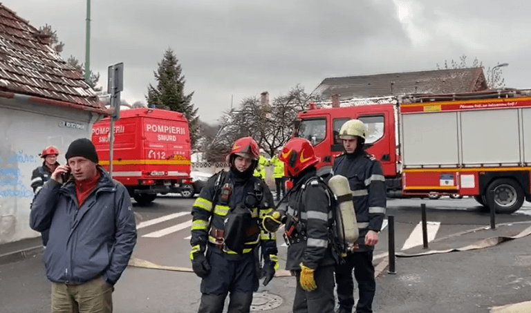 Explozie în Brașov, cu degajări de fum