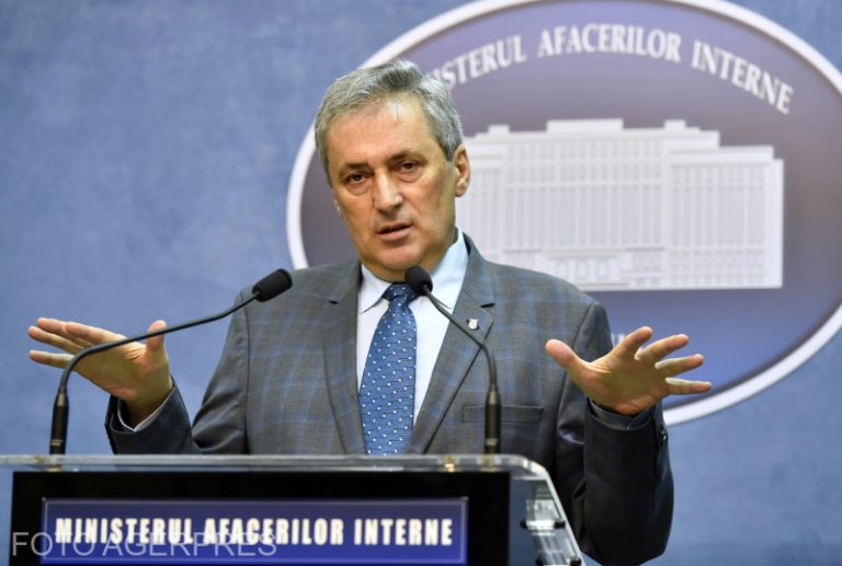 Vela, apel către românii din diaspora: Rămâneți în țările unde locuiți. Faceți sărbătorile în pace și liniște