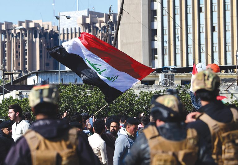 Îngrijorare maximă în Irak, după amenințarea lui Trump cu blocarea conturilor