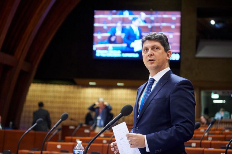 Situația românilor din Ucraina, în atenția APCE