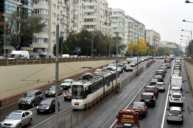 Bucureștiul, mediul propice pentru „road rage”. Ce efecte are stresul de la volan asupra noastră