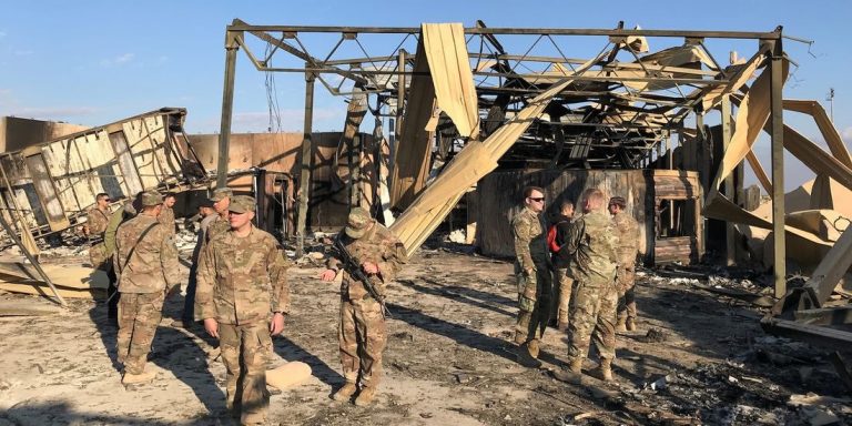 Irak| O rachetă a lovit o bază în care staționau soldați americani. Momentan nu există victime