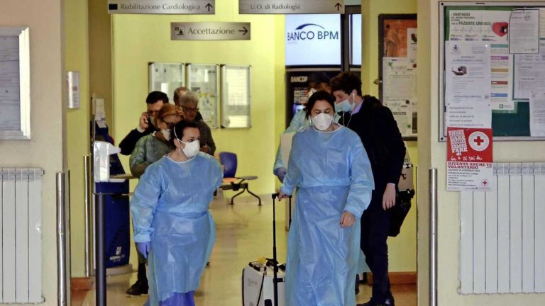 Cazurile de COVID-19 s-au dublat în Italia| Ministerul Sănătății avertizează că România este expusă