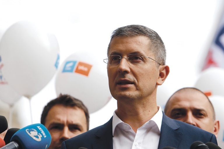 USR nu știe încă dacă va vota Guvernul Cîțu: Stabilitatea, mai importantă ca anticipatele