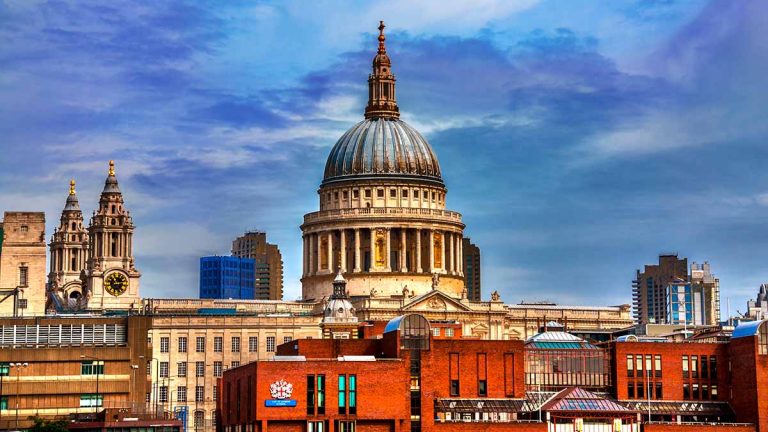 O susținătoare a ISIS a recunoscut că intenționa să arunce în aer cea mai mare biserică din Londra