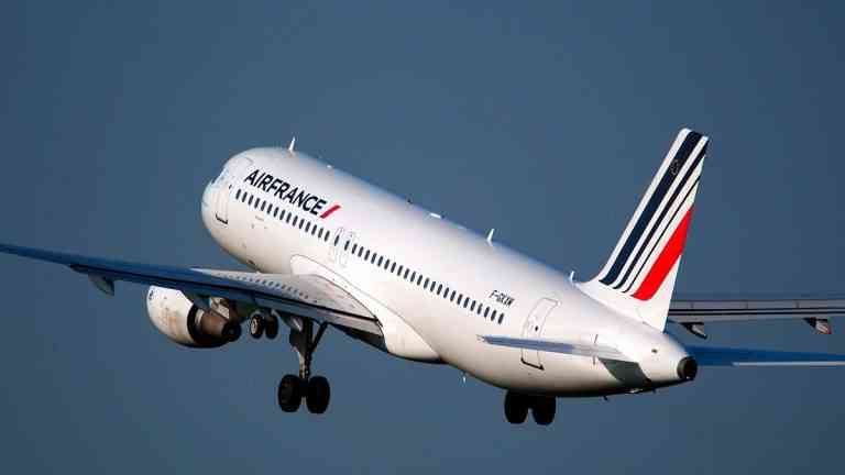 Air France: Cursele București-Paris se desfășoară normal, dar numărul acestora s-ar putea modifica