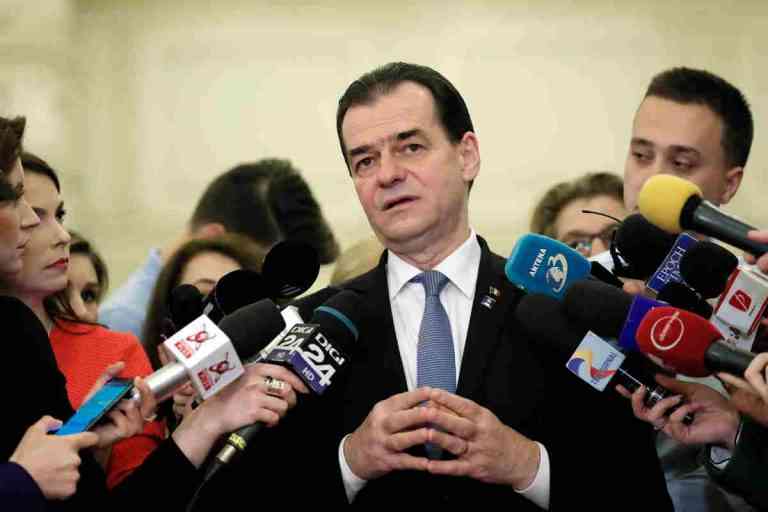 Angajații de la stat vor intra în șomaj tehnic | Orban: Deja măsura este gândită şi urmează să fie implementată