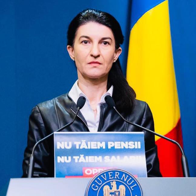 Violeta Alexandru: Banii pentru pensii sunt prevăzuți în buget