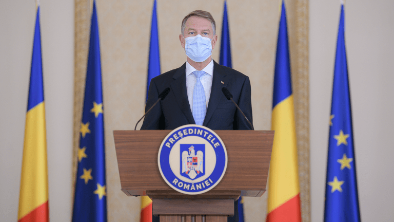 Politicienii... au o responsabilitate